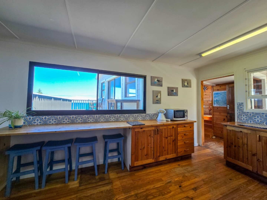 5 Bedroom Property for Sale in Jongensfontein Western Cape